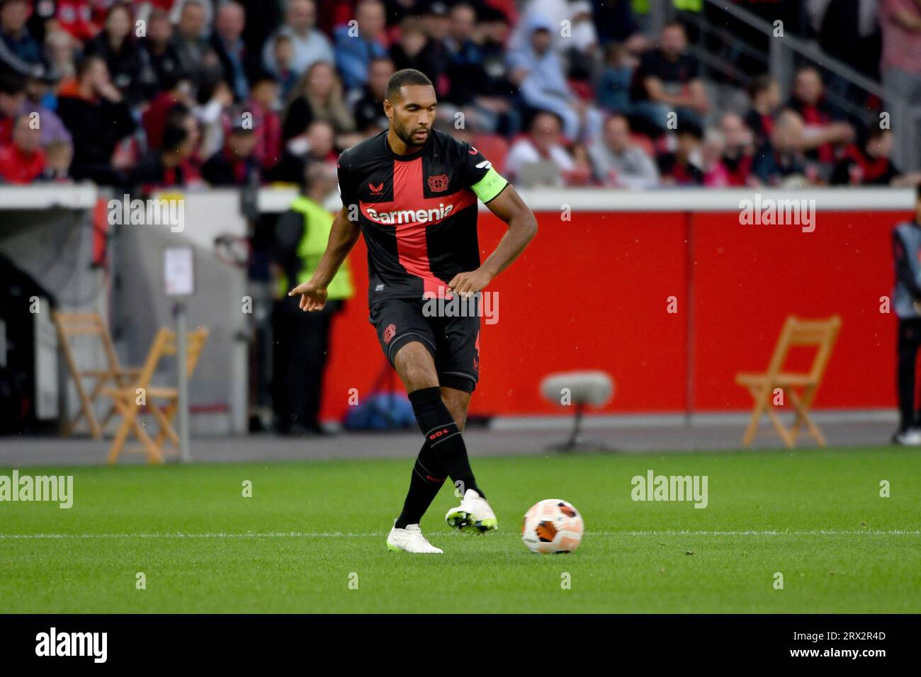 Leverkusen, Deutschland. 21 septembre 2023. Fussball ; Gruppenphase ; phase de groupes ; Spieltag 01 ; Journée 01 ; UEFA Europa League ; saison 2023/2024, saison 2023/2024, Bayer Leverkusen gegen BK Haecken Am 21.09.2023 à Leverkusen. UBz : 04 Jonathan Tah, Bayer Leverkusen. Crédit : dpa/Alamy Live News Banque D'Images