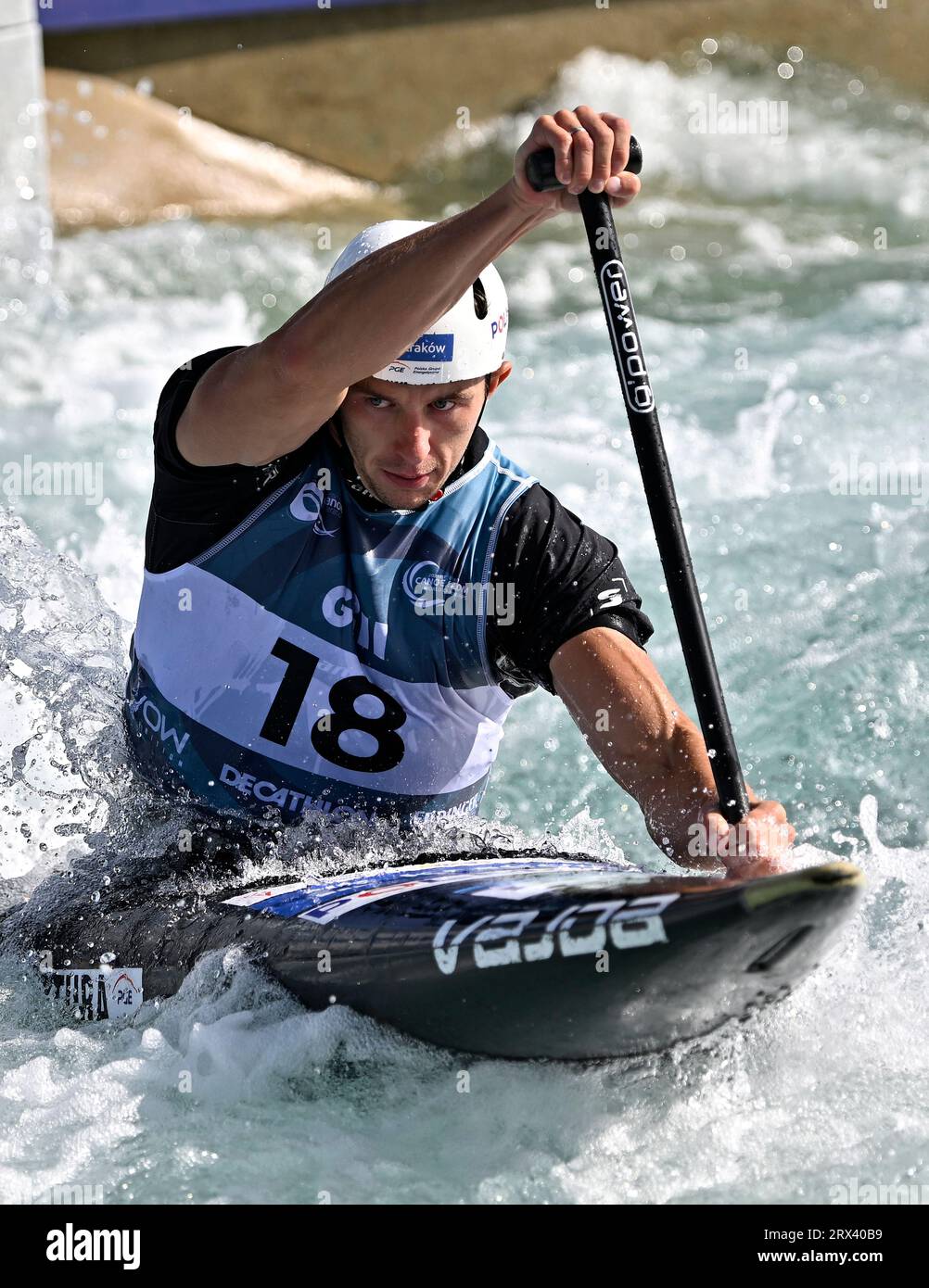 Waltham Cross. Royaume-Uni. 22 septembre 2023. Championnats du monde de canoë 2023. Lee Valley White Water Centre. Waltham Cross. Kacper Sztuba (POL) en demi-finale de canoë des hommes lors des Championnats du monde de canoë 2023 au Lee Valley White Water Centre, Royaume-Uni. Banque D'Images