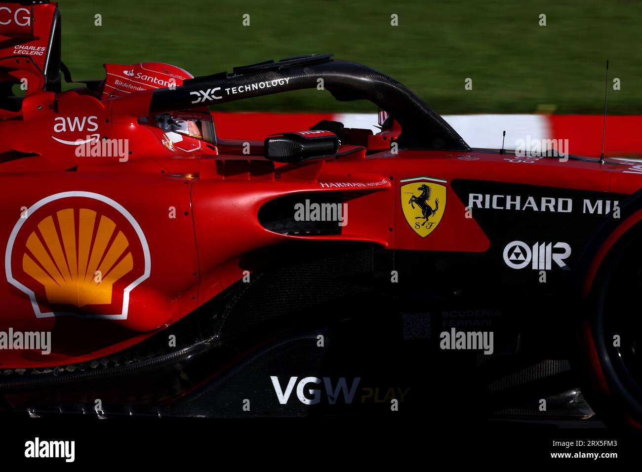 Suzuka, Japon. 23 septembre 2023. Charles Leclerc (mon) Ferrari SF-23. Championnat du monde de Formule 1, Rd 17, Grand Prix du Japon, samedi 23 septembre 2023. Suzuka, Japon. Crédit : James Moy/Alamy Live News Banque D'Images