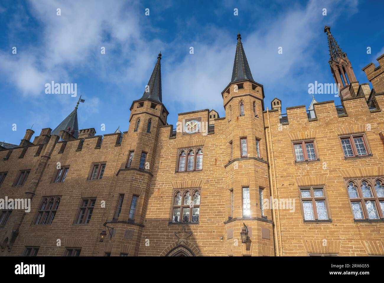 Façade du bâtiment Princes à la cour du château de Hohenzollern - Allemagne Banque D'Images