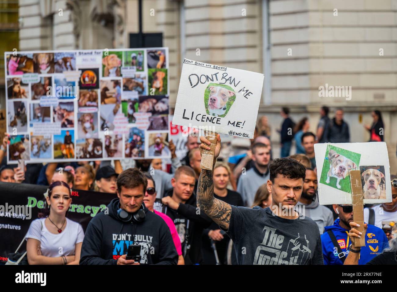 Londres, Royaume-Uni. 23 septembre 2023. N'intimidez pas notre race en marche, protestant contre l'annonce de Rishi Sunak selon laquelle le gouvernement interdira les chiens XL Bully après une série d'attaques de la race. Crédit : Guy Bell/Alamy Live News Banque D'Images