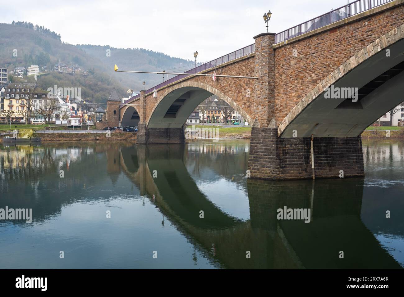 Pont Skagerrak et rivière Moselle - Cochem, Allemagne Banque D'Images