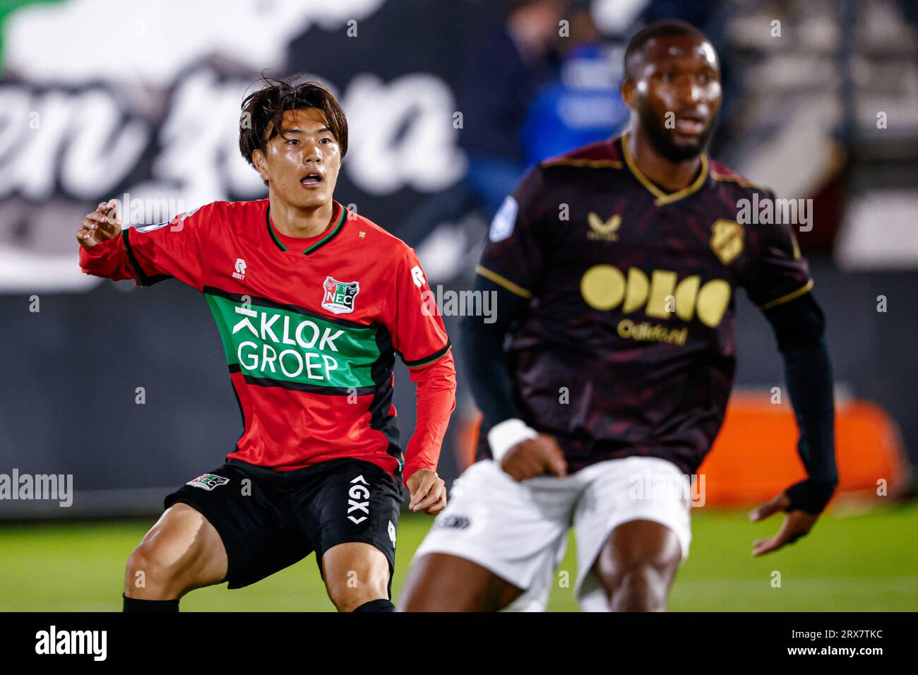 Nijmegen, pays-Bas. 23 septembre 2023. NIJMEGEN, PAYS-BAS - 23 SEPTEMBRE : Koki Ogawa de NEC se penche sur le match néerlandais d'Eredivisie entre le NEC et le FC Utrecht au Goffertstadion le 23 septembre 2023 à Nijmegen, pays-Bas. (Photo Broer van den Boom/Orange Pictures) crédit : Orange pics BV/Alamy Live News Banque D'Images