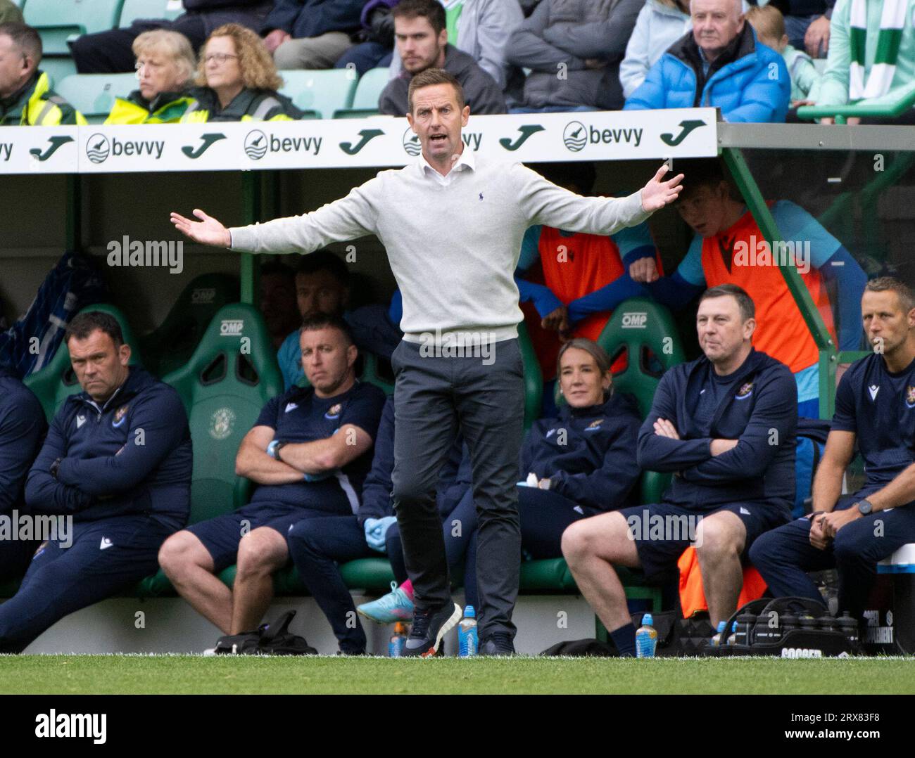 Edimbourg, Royaume-Uni. 23 septembre 2023. Scottish Premiership - Hibernian FC v St Johnstone FC 23/09/2023 le Manager de St Johnstone, Steven MacLean, en tant que Hibernian affronte St Johnstone dans le Scottish Premiership au Easter Road Stadium, Édimbourg, Royaume-Uni crédit : Ian Jacobs/Alamy Live News Banque D'Images