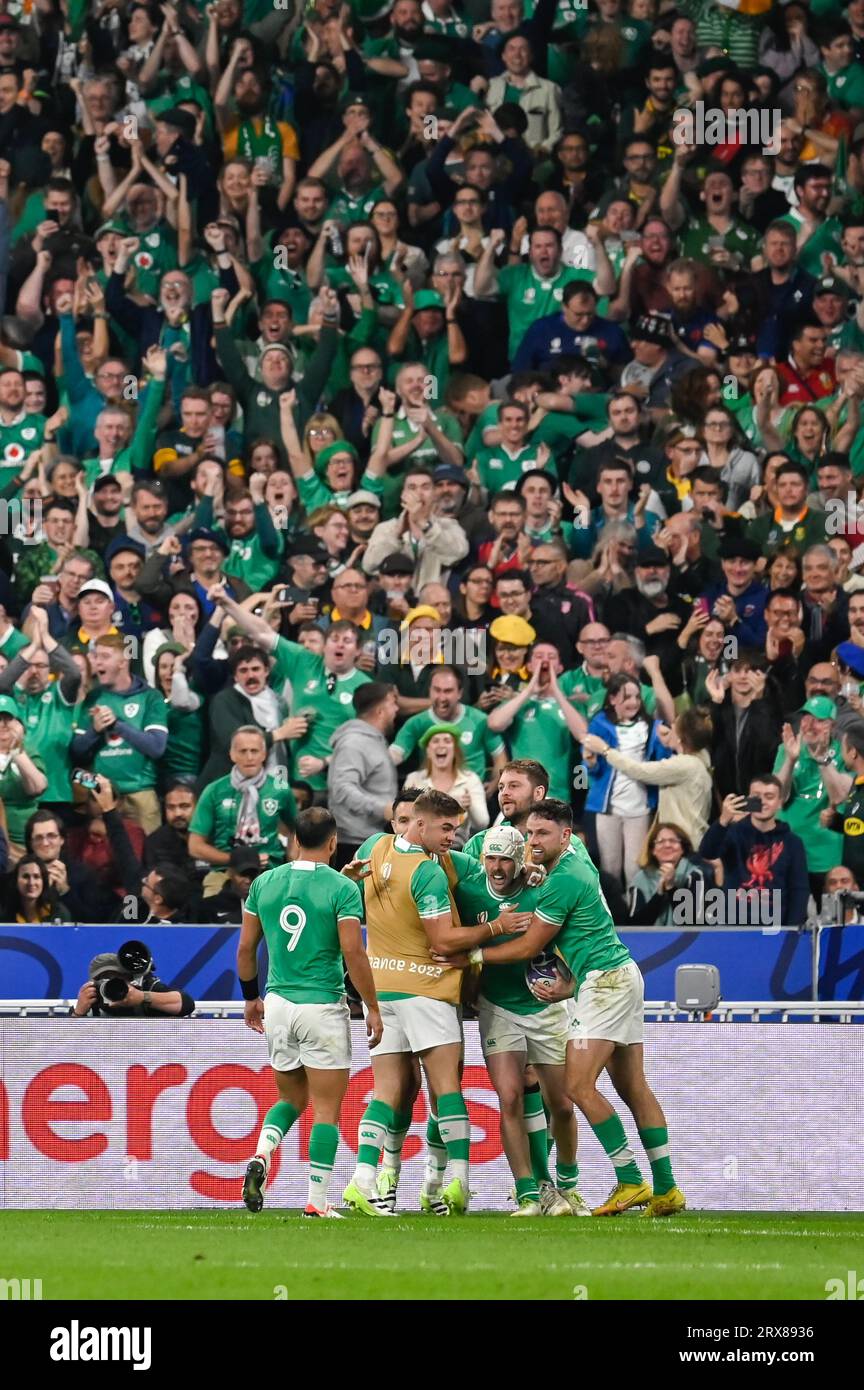 Julien Mattia/le Pictorium - Match de coupe du monde de rugby Afrique du Sud, Irlande. 23 septembre 2023. France/Seine-Saint-Denis/Saint-Denis - essai de Mack hansen lors de la première confrontation entre l'Afrique du Sud et l'Irlande en coupe du monde de Rugby, au Stade de France, le 23 septembre 2023. Crédit : LE PICTORIUM/Alamy Live News Banque D'Images