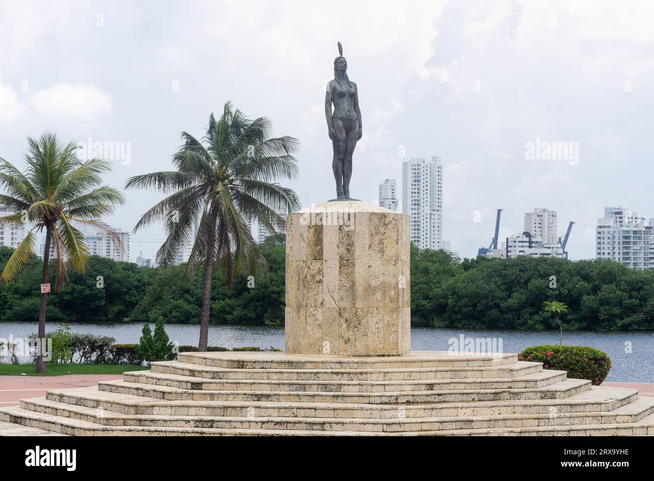 La statue de l'Inde Catalina à Cartagena de Indias, Colombie. Banque D'Images