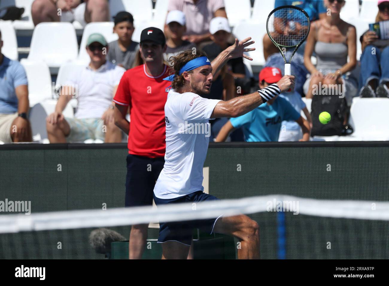 Stefanos Tsitsipas (Grèce) vs Lukas Klein (Slovaquie) match pour la coupe Davis au Panathenaic Stadium. Banque D'Images