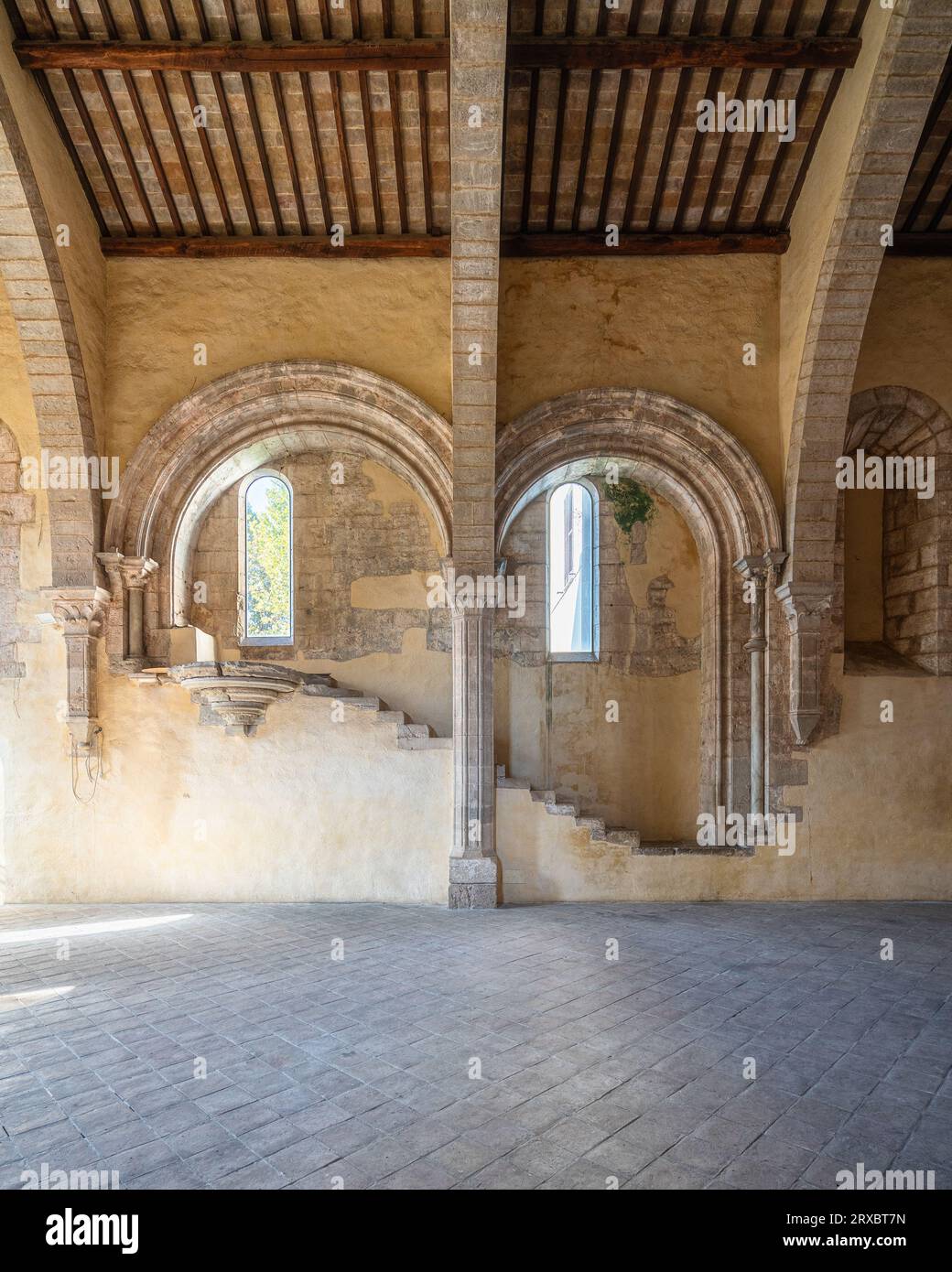 La merveilleuse abbaye de Fossanova près de la ville de Priverno, dans la province de Latina, Latium, italie. Banque D'Images