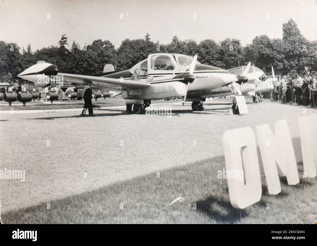 Photographie collection vintage avion bimoteur biplan année 20 30 40