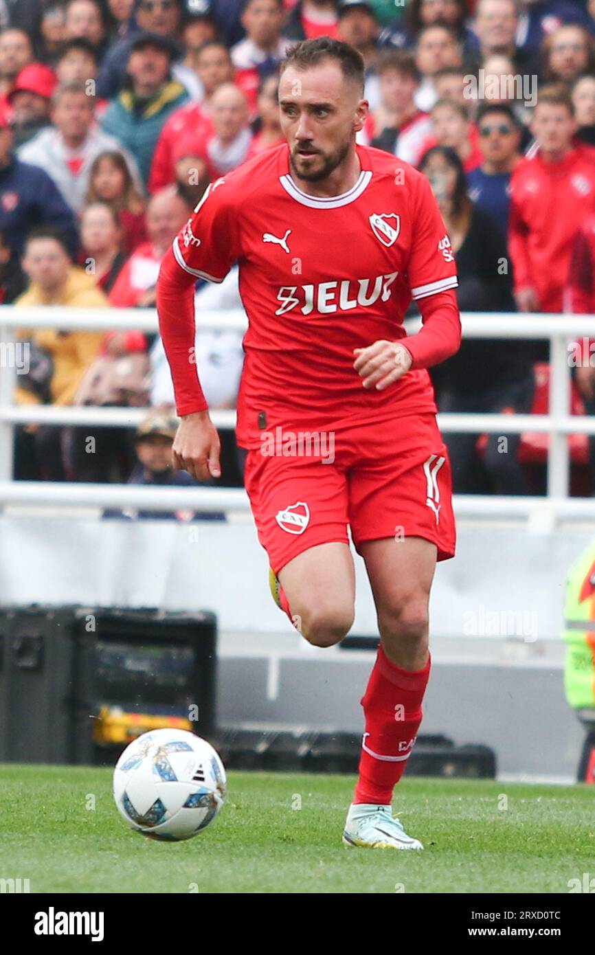 Buenos Aires, Argentine. 24 septembre 2023. Federico Mancuello de l’Independiente pendant le match de la 6e ronde de la coupe Liga Profesional de Fútbol Binance de l’Argentine au stade Ricardo Bochini ( crédit : Néstor J. Beremblum/Alamy Live News Banque D'Images