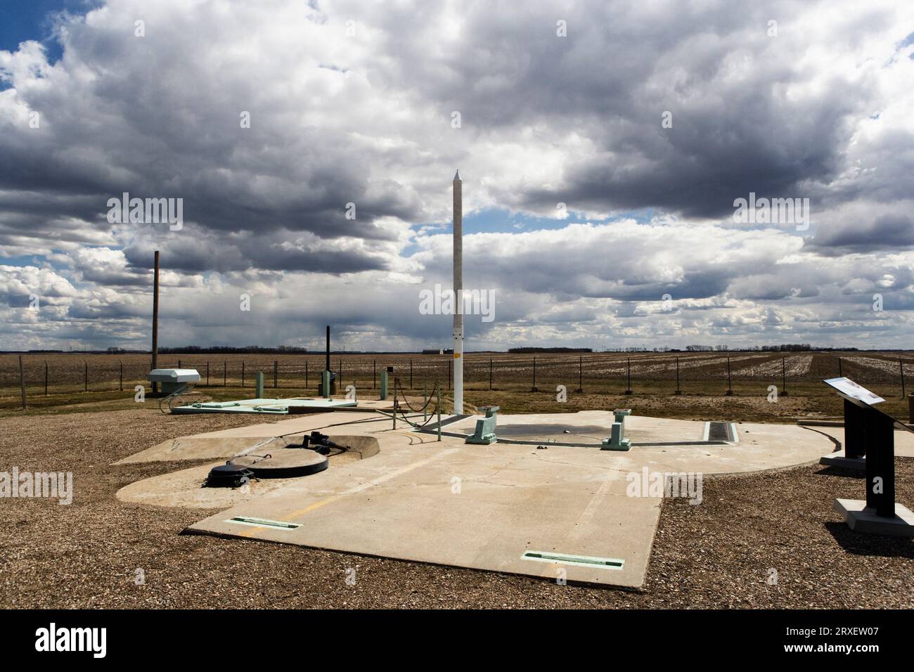 Face supérieure d'une installation de lancement de missiles à Cooperstown, Dakota du Nord. Banque D'Images