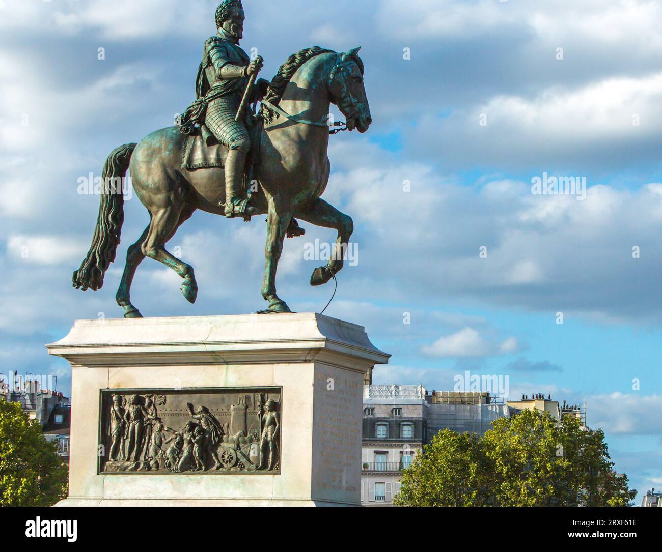 FRANCE. PARIS (75) 1ST ARRONDISSEMENT. LA STATUE ÉQUESTRE D'HENRI IV, PLACE DU PONT NEUF, SUR L'ILE DE LA CITÉ Banque D'Images