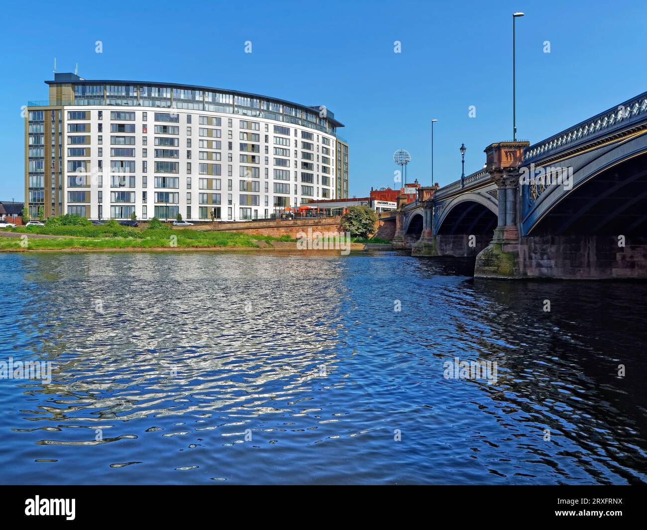 Royaume-Uni, Nottingham, Trent Bridge et River Trent Banque D'Images