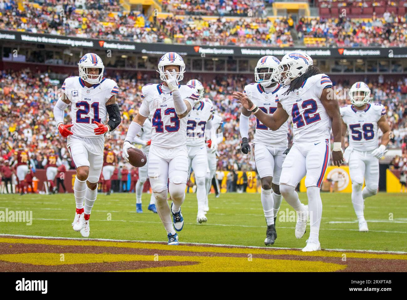 Buffalo Bills linebacker Terrel Bernard (43) plays during an NFL football  game against the Los Angeles Rams Sept. 8, 2022, in Inglewood, Calif. (AP  Photo/Denis Poroy Stock Photo - Alamy