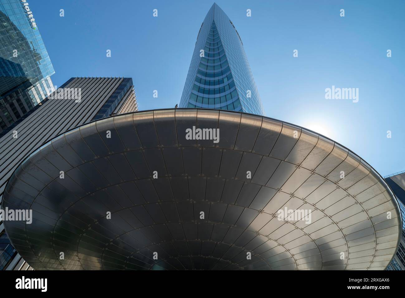 Immeubles de bureaux modernes, la Défense, le nouveau quartier haut, le plus grand quartier de bureaux d'Europe, Paris, France Banque D'Images