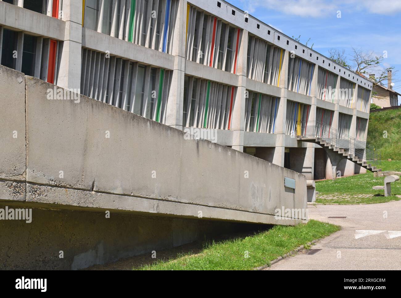 Maison de la Culture de Firminy, un centre culturel, faisant partie du schéma directeur de Firminy-Vert, architecte le Corbusier, un site classé au patrimoine mondial de l'UNESCO Banque D'Images