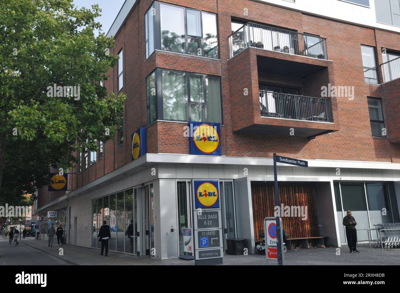 25 septembre 2023/ Deutsche Lidl magasin de la chaîne d'épicerie à Herlev capitale danoise Copenhague Danemark. (Photo.Francis Joseph Dean/Dean Pictures) Banque D'Images