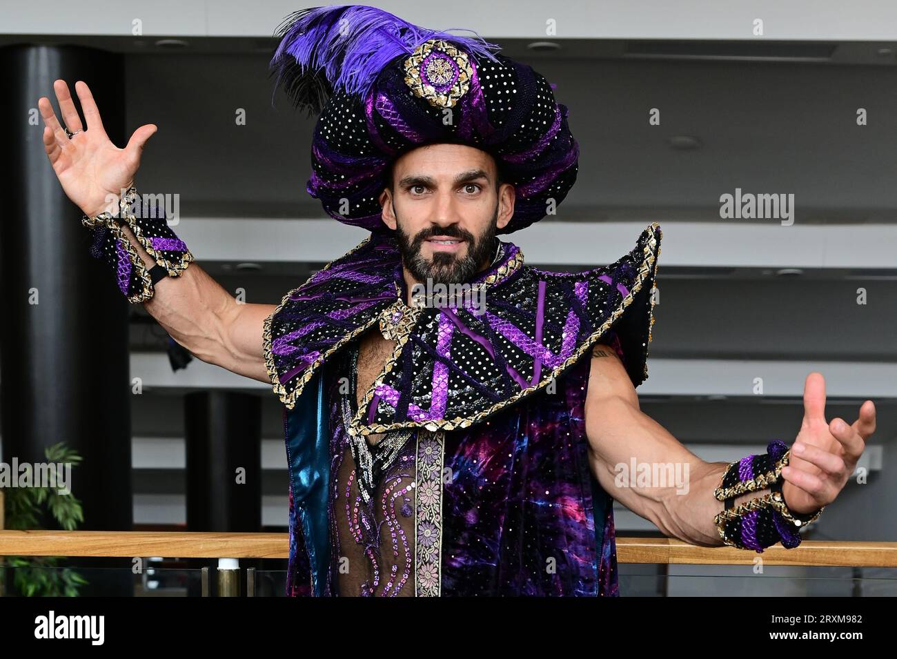 Londres, Royaume-Uni. 26 septembre 2023. Photocall : Aladdin avec les moulages Davood Ghadami à Fairfield Halls, Park LN, Croydon. Crédit : Voir Li/Picture Capital/Alamy Live News Banque D'Images