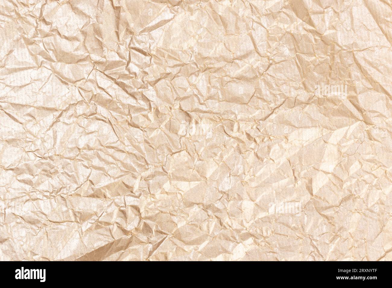 Fond de texture de papier froissé doré. Plein format Banque D'Images