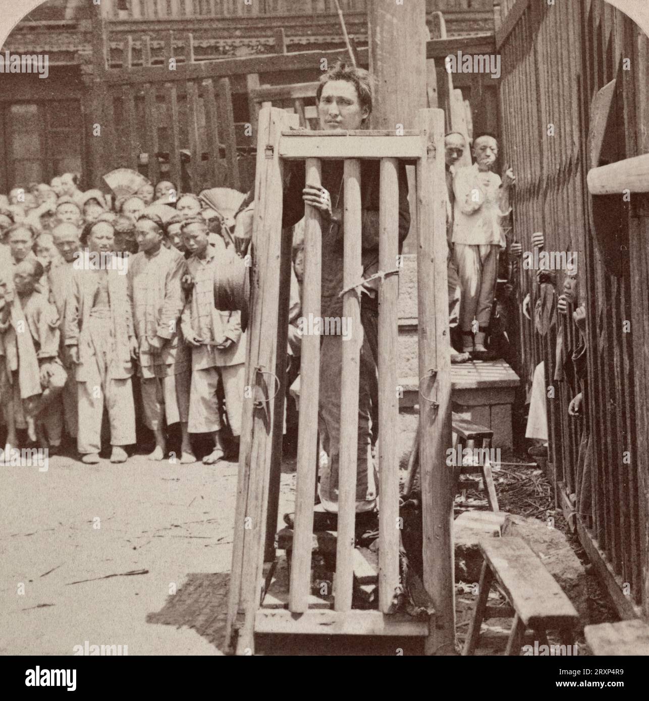 L'une des méthodes les plus terribles de la Chine de la peine de mort - Shanghai - 1900 Banque D'Images