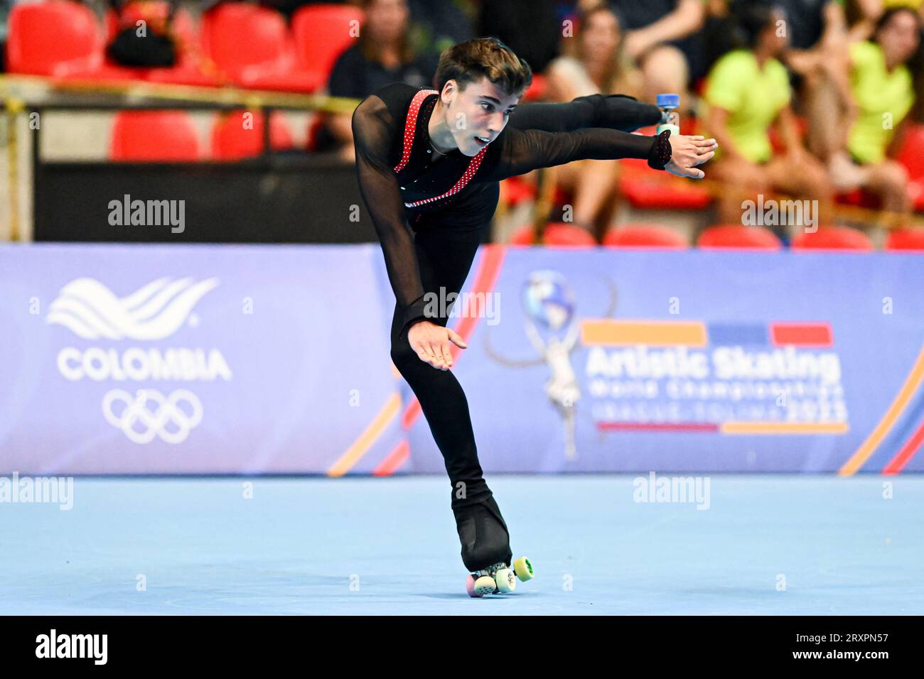 Ibagu, Colombie. Le 25 septembre 2023, Eric BARBEITOS LOPEZ (AND), lors du Junior Men, programme court, aux Championnats du monde de patinage artistique Ibagu-Tolima 2023, au Parque Deportivo Municipal, le 25 septembre 2023 à Ibagu, Colombie. Crédit : Raniero Corbelletti/AFLO/Alamy Live News Banque D'Images