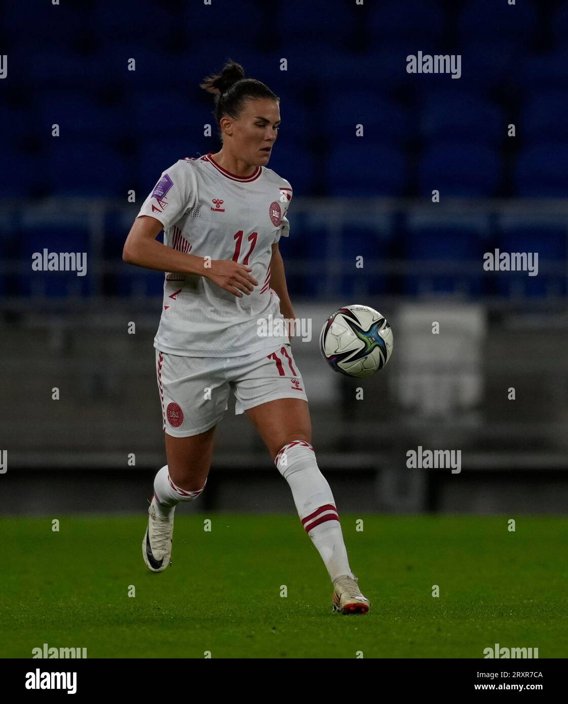 Cardiff, Royaume-Uni, 26 septembre 2023 Katrine Veje (Danemark) en action lors de l'UEFA Women's Nations League Wales contre Danemark au Cardiff City Stadium Cardiff Royaume-Uni le 26 2023 septembre Graham Glendinning / Alamy Live News Note finale : 1 - 5 Banque D'Images