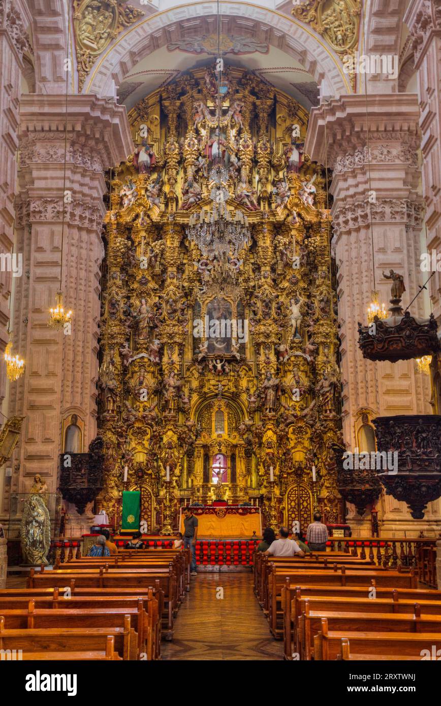 Retable, style baroque espagnol du 18e siècle, église Santa Prisca de Taxco, fondée en 1751, site du patrimoine mondial de l'UNESCO, Taxco, Guerrero, Mexique Banque D'Images