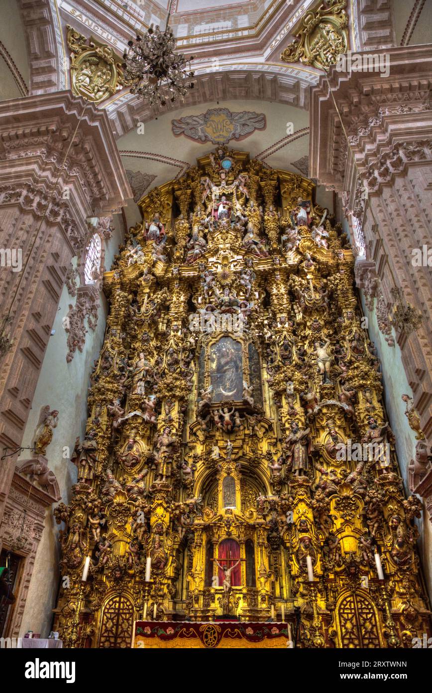 Retable, style baroque espagnol du 18e siècle, église de Santa Prisca de Taxco, fondée en 1751, site du patrimoine mondial de l'UNESCO, Taxco, Guerrero, Mexique, No Banque D'Images