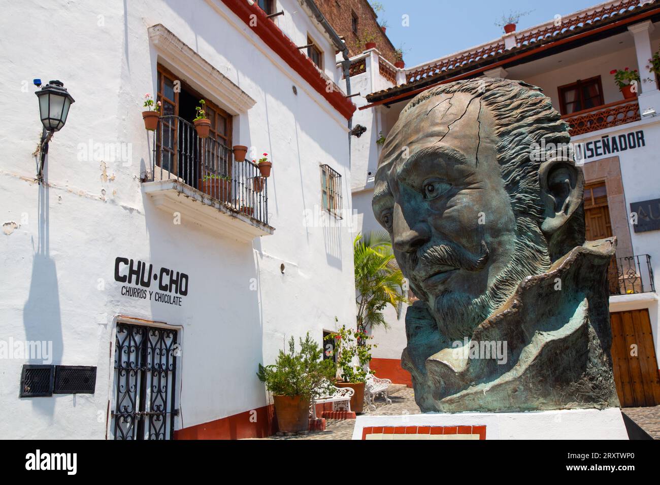 Statue, Don Juan Ruiz de Alarcon y Mendoza, écrivain espagnol de l'âge d'or, 1581-1639, Taxco, Guerrero, Mexique, Amérique du Nord Banque D'Images