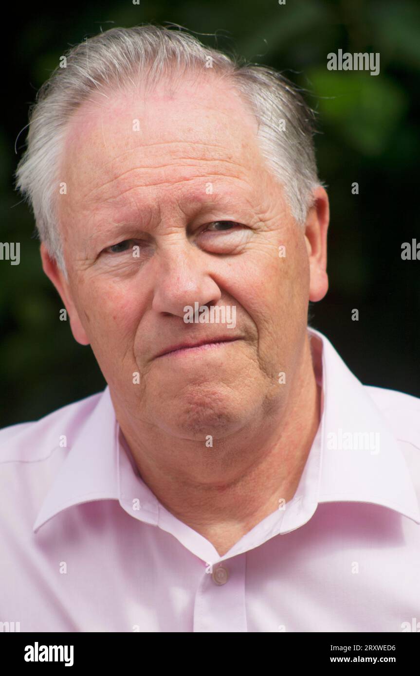 Portrait d'un homme senior - John Gollop Banque D'Images