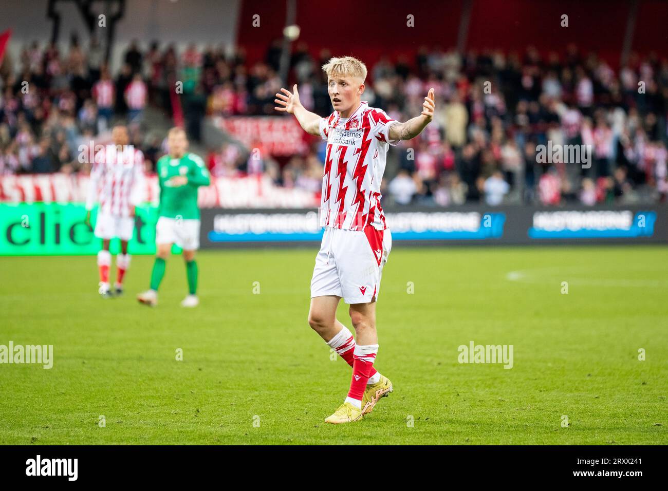 Aalborg, Danemark. 26 septembre 2023. Melker Widell (8) d'Aalborg BK vu lors du match Oddset Pokalen entre Aalborg BK et FC Fredericia à Aalborg Portland Park à Aalborg. (Crédit photo : Gonzales photo - Balazs Popal). Banque D'Images