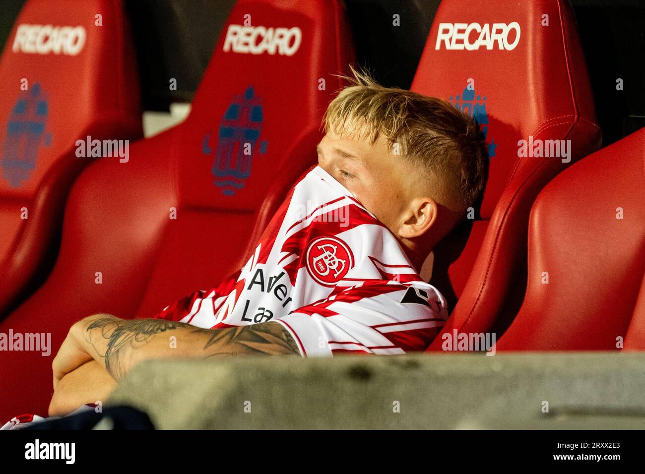 Aalborg, Danemark. 26 septembre 2023. Melker Widell (8) d'Aalborg BK vu lors du match Oddset Pokalen entre Aalborg BK et FC Fredericia à Aalborg Portland Park à Aalborg. (Crédit photo : Gonzales photo - Balazs Popal). Banque D'Images