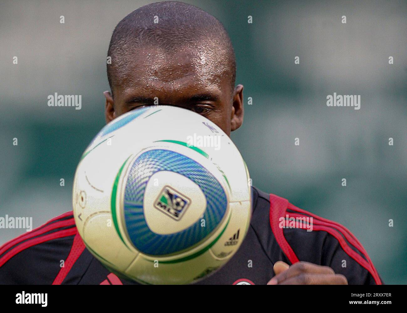 Clarence Seedorf de l'A.C. Milan lors d'un match amical international contre D.C. United au RFK Stadium, le 26 2010 mai à Washington United a remporté 3-2. Banque D'Images