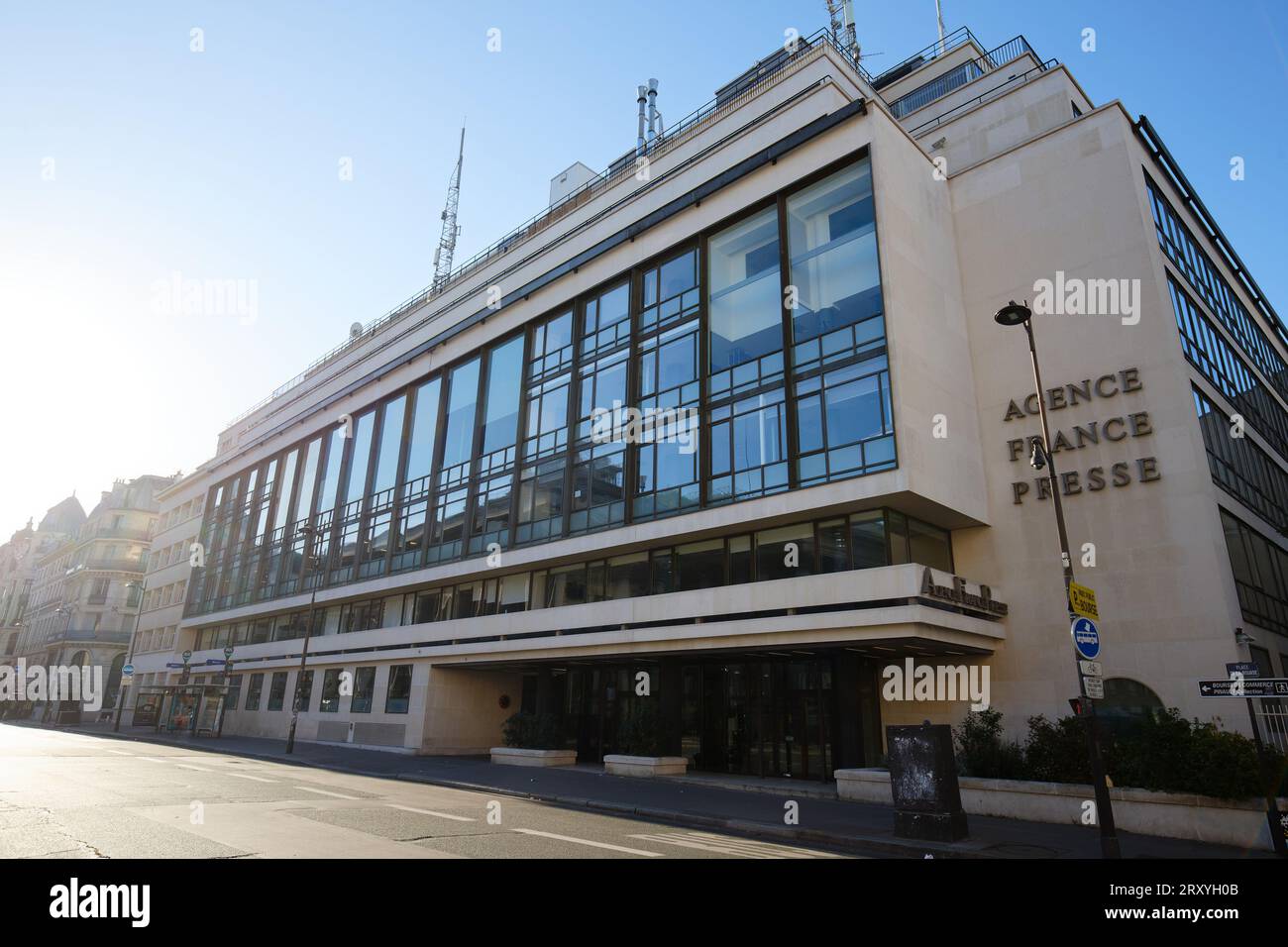 Vue extérieure de l'immeuble abritant le siège de l'Agence France-presse , agence de presse internationale générale et multimédia française Banque D'Images