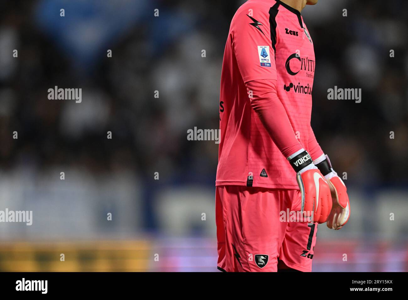 Guillermo Ochoa (Salernitana) lors du match italien 'Serie A' entre Empoli 1-0 Salernitana au Stade Carlo Castellani le 27 septembre 2023 à Empoli, Italie. (Photo de Maurizio Borsari/AFLO) crédit : AFLO Co. Ltd./Alamy Live News Banque D'Images