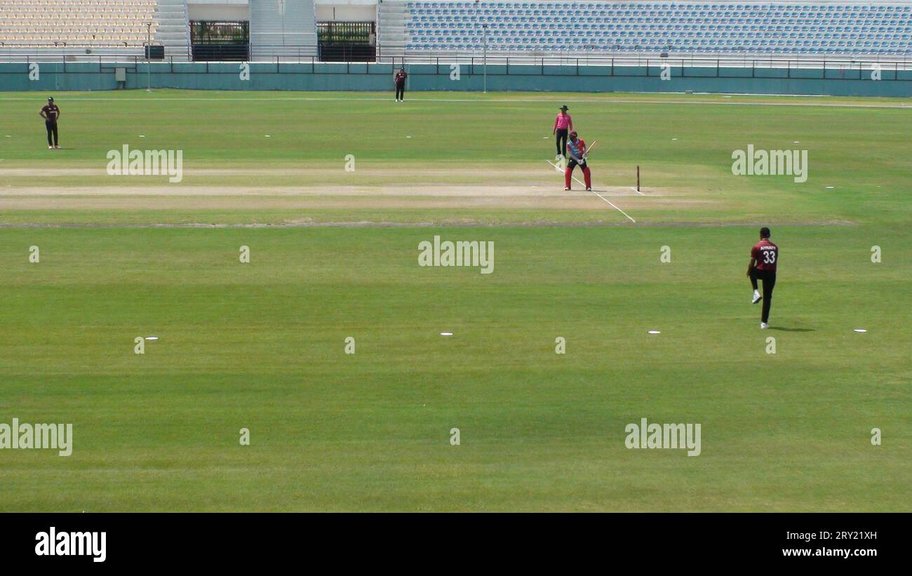 Les joueurs du Qatar et du Koweït à la fin de la coupe du monde T20 de