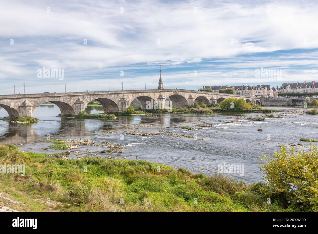 Pont Jacques Gabriel sur la Loire à Blois, France Banque D'Images
