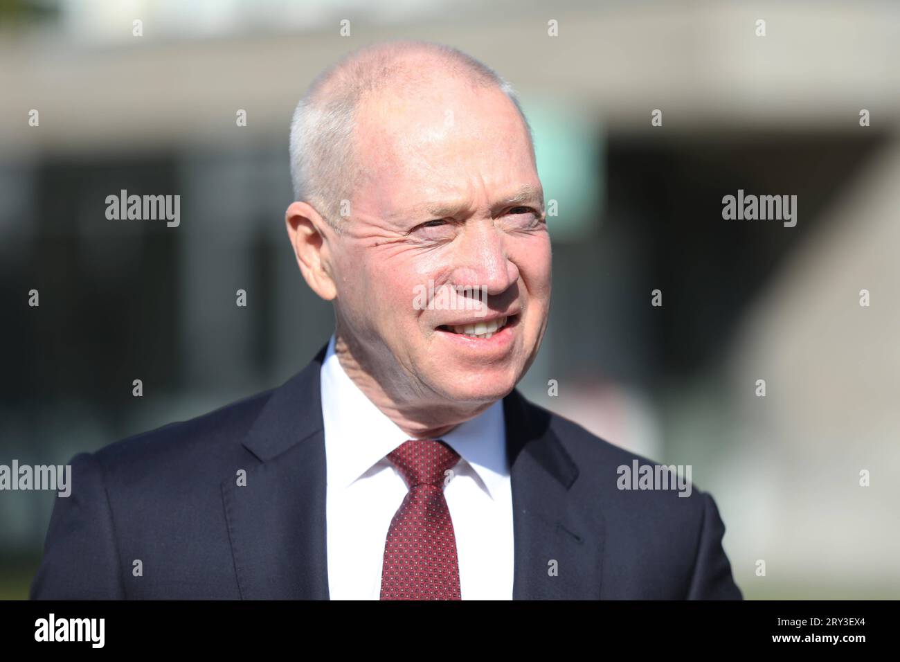 Berlin, Deutschland, 28.09.2023 : Empfang des israelischen Verteidigungsminisers, S.E. Yoav Gallant links durch den deutschen Verteidigungsminister zur Zeichnung des joint DECLARATION of Intent und des Vertrags ARROW *** Berlin, Allemagne, 28 09 2023 réception du ministre israélien de la Défense, s E Yoav Gallant laissé par le ministre allemand de la Défense pour la signature de la Déclaration d'intention commune et du Traité ARROW. Copyright : xdtsxNachrichtenagenturx dts 23139 crédit : Imago/Alamy Live News Banque D'Images