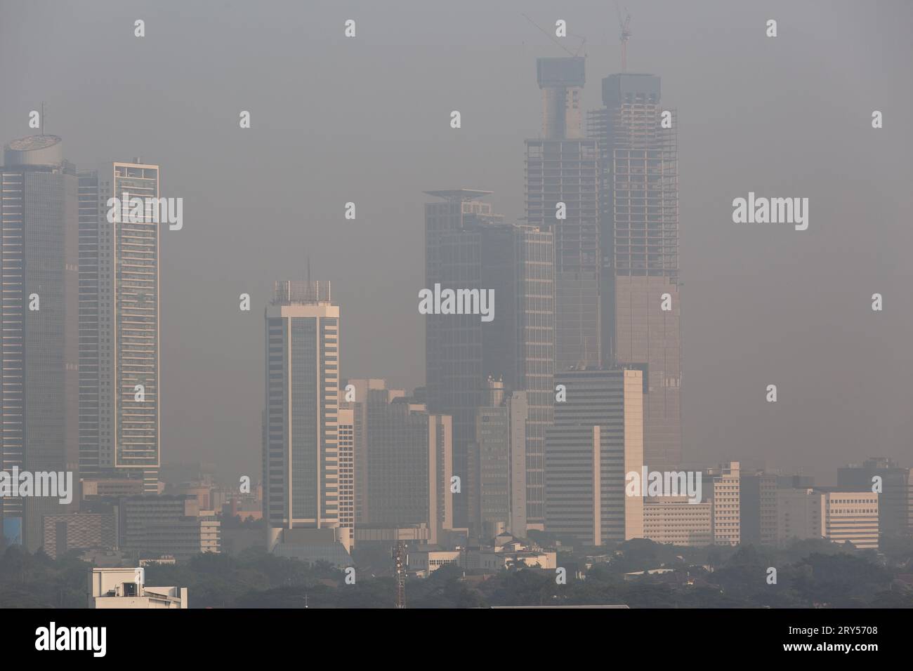 Jakarta, Indonésie - 23 septembre 2023 : pollution atmosphérique à Jakarta, la capitale de l'Indonésie. Banque D'Images