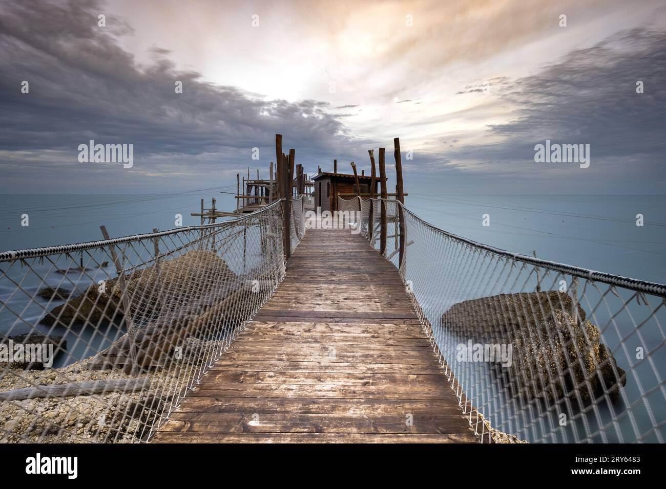 Trabocco Spezzacatena (Rocca San Giovanni) Banque D'Images