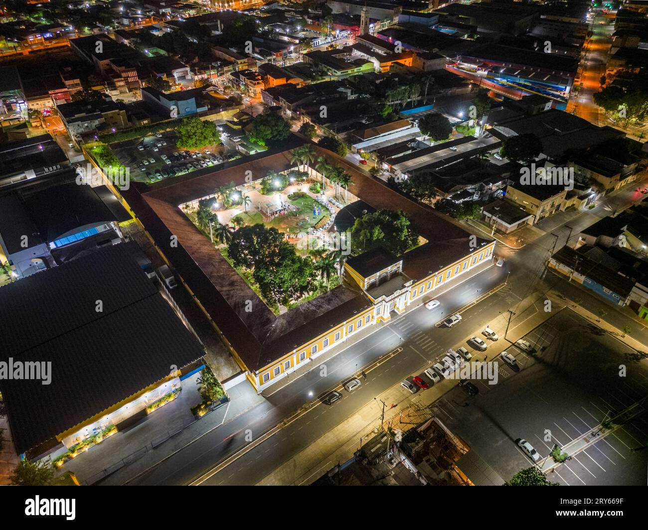 Belle vue aérienne sur le bâtiment public historique de la ville Banque D'Images