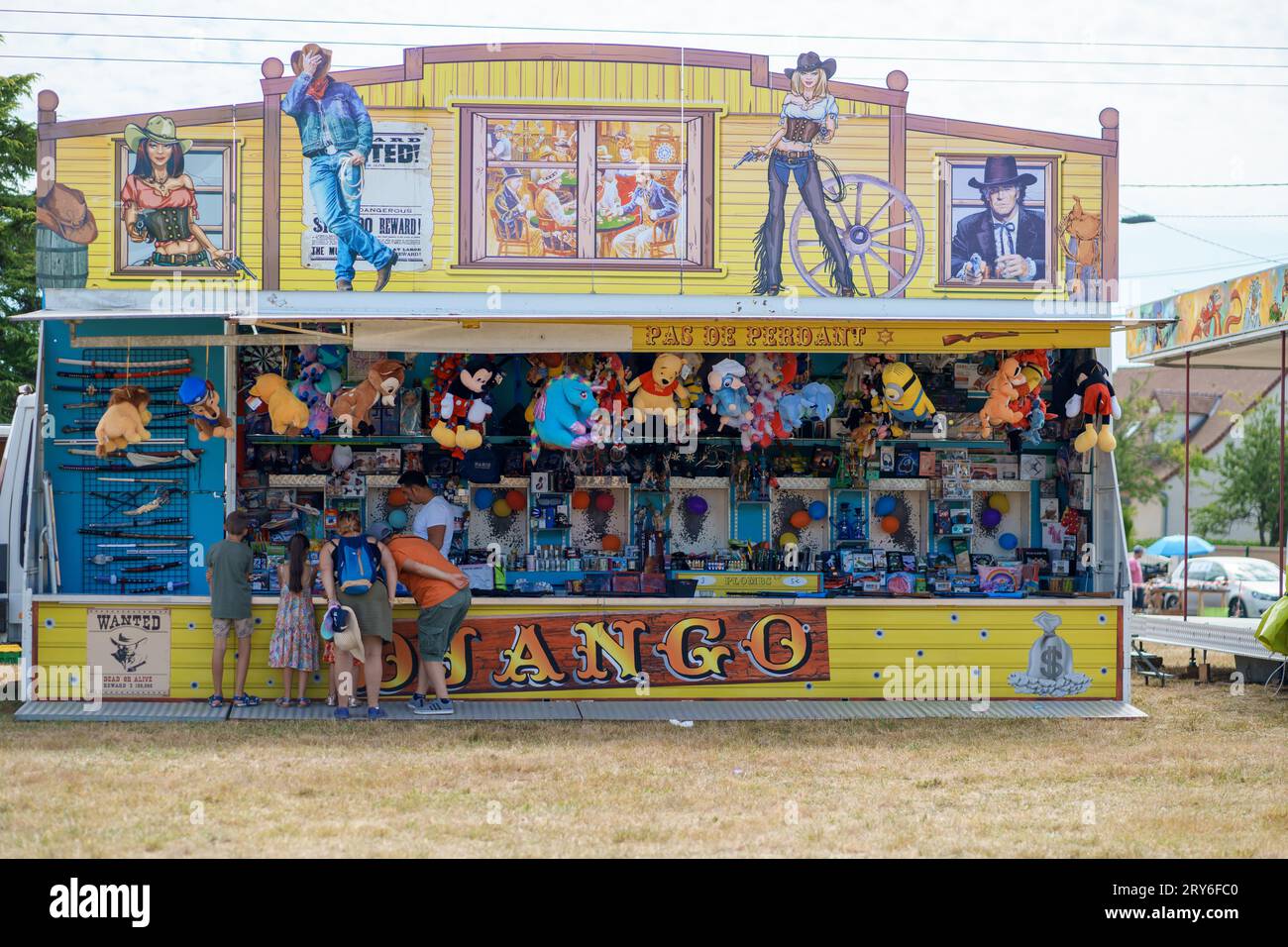 Attraction foraine de la galerie de tir. Banque D'Images