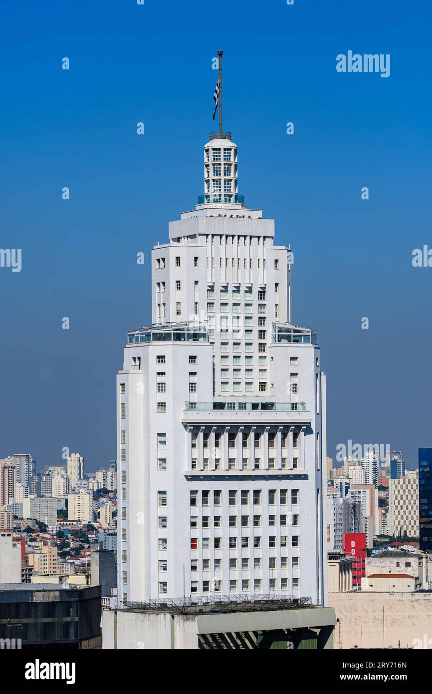 Sao Paulo, SP, Brésil - 07 juin 2023 : bâtiment Altino Arantes, Farol Santander, l'un des plus hauts bâtiments de São Paulo. Banque D'Images