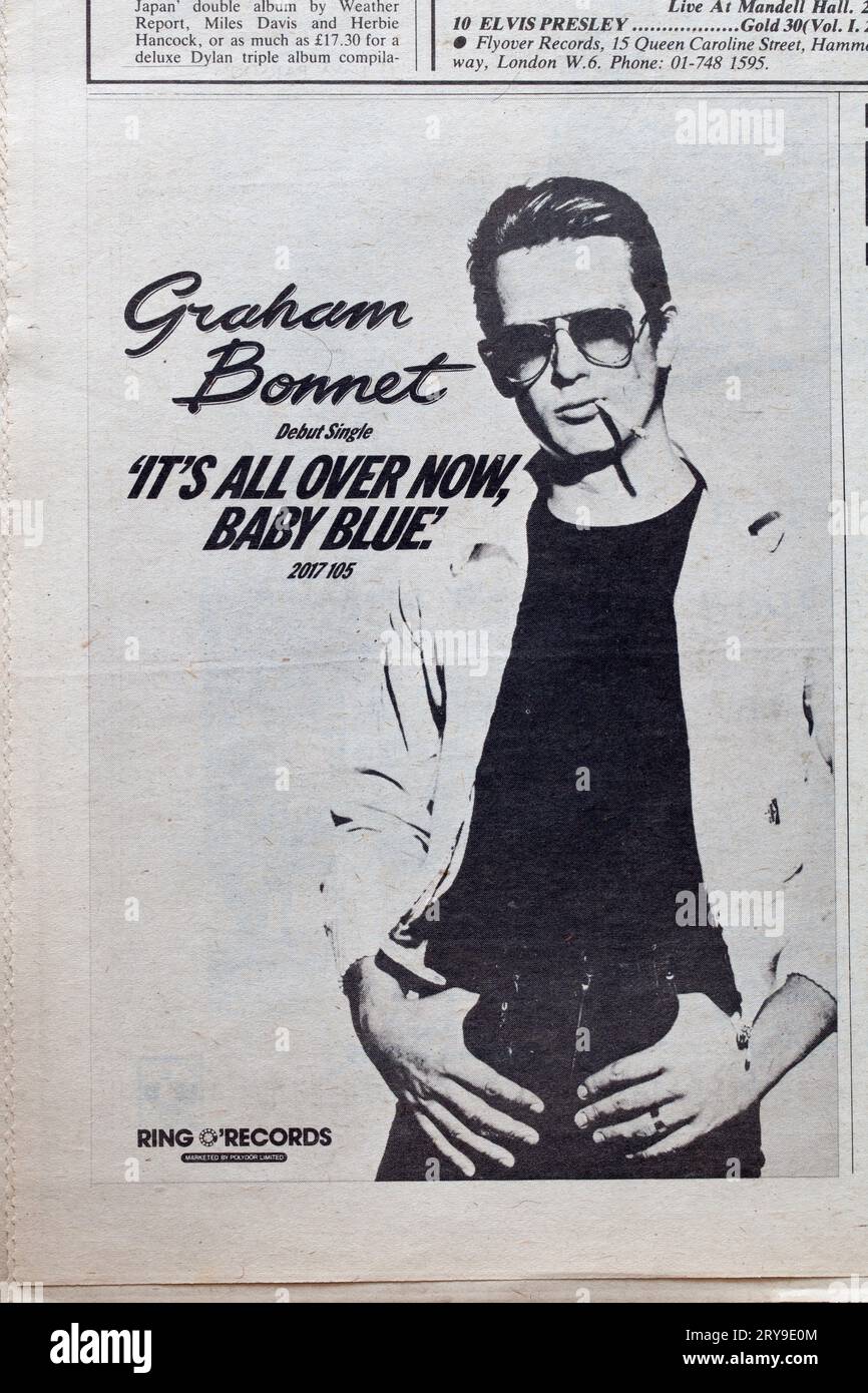 Publicité pour le premier single de Graham Bonnet 'ITS All Over Now Baby Blue' dans le numéro des années 1970 de New musical Express ou NME Banque D'Images