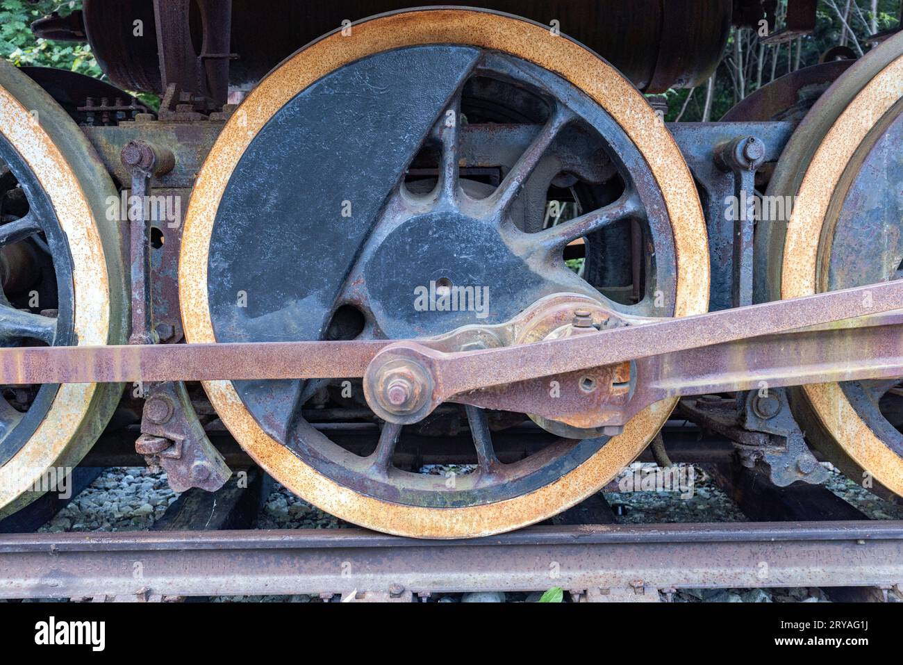 Gros plan des roues motrices de train à l'ancienne - Skagway, Alaska, États-Unis Banque D'Images
