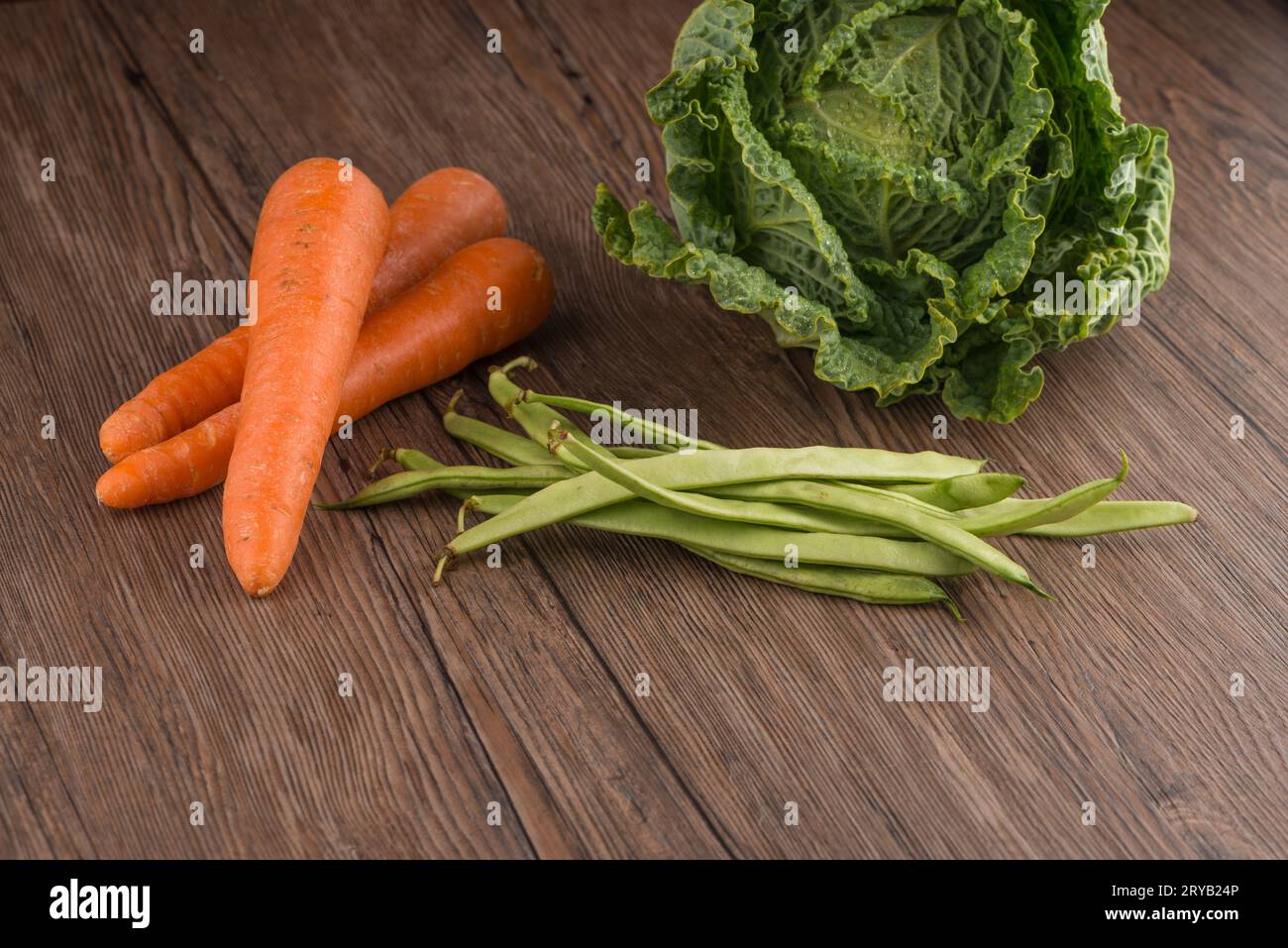 Carottes et haricots verts Banque D'Images