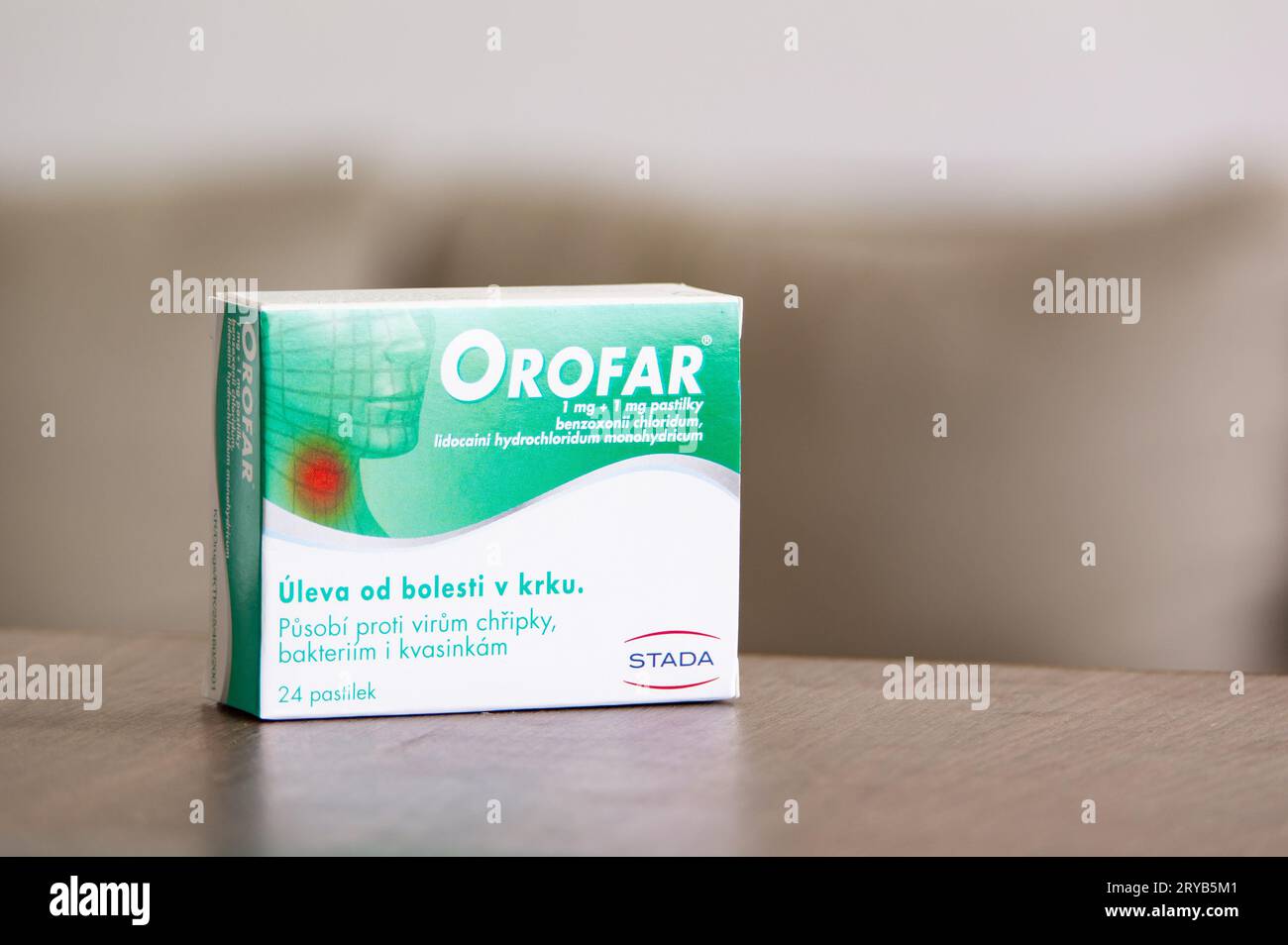 OSTRAVA, RÉPUBLIQUE TCHÈQUE - 21 JUIN 2023 : pilules Orofar contre les maux de gorge, la grippe et les bactéries Banque D'Images