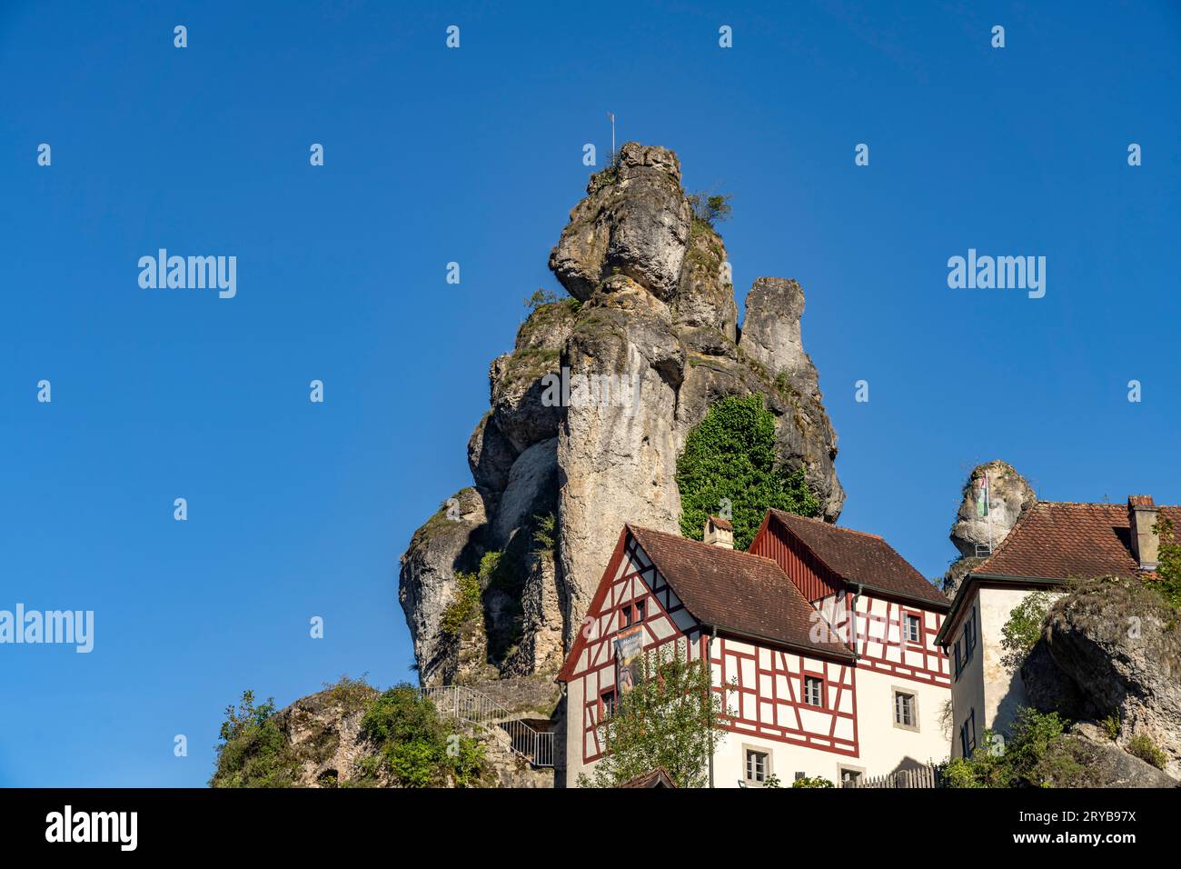 Tüchersfeld in der Fränkischen Schweiz, Stadt Pottenstein, Bayern, Deutschland | Tüchersfeld en Suisse franconienne, Pottenstein, Bavière, Allemand Banque D'Images