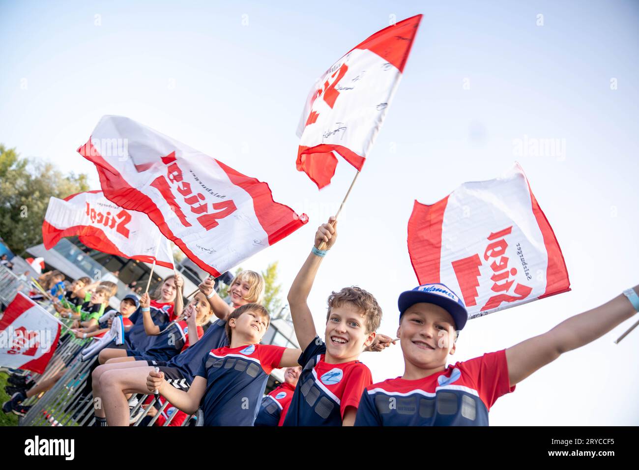 Hinzenbach, Autriche. 30 septembre 2023. Le Grand Prix d'été FIS Skisprung se déroule sur la colline de saut à ski près d'Eferding ©Andreas Stroh / Alamy Live News Banque D'Images
