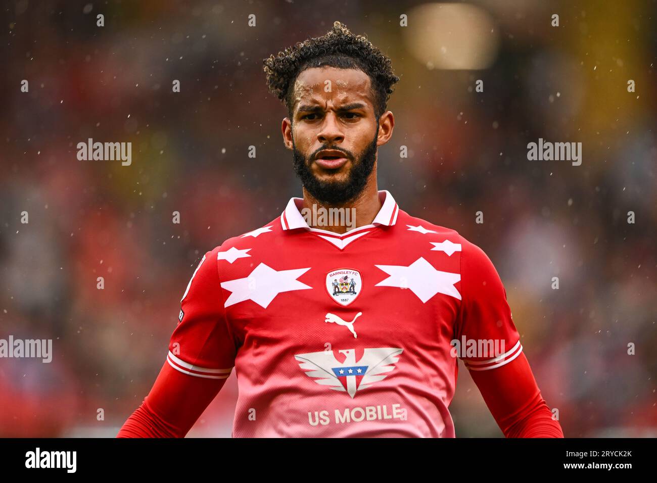 Barry Cotter #17 de Barnsley lors du match Sky Bet League 1 Barnsley vs Blackpool à Oakwell, Barnsley, Royaume-Uni. 30 septembre 2023. (Photo Craig Thomas/News Images) dans, le 9/30/2023. (Photo Craig Thomas/News Images/Sipa USA) crédit : SIPA USA/Alamy Live News Banque D'Images